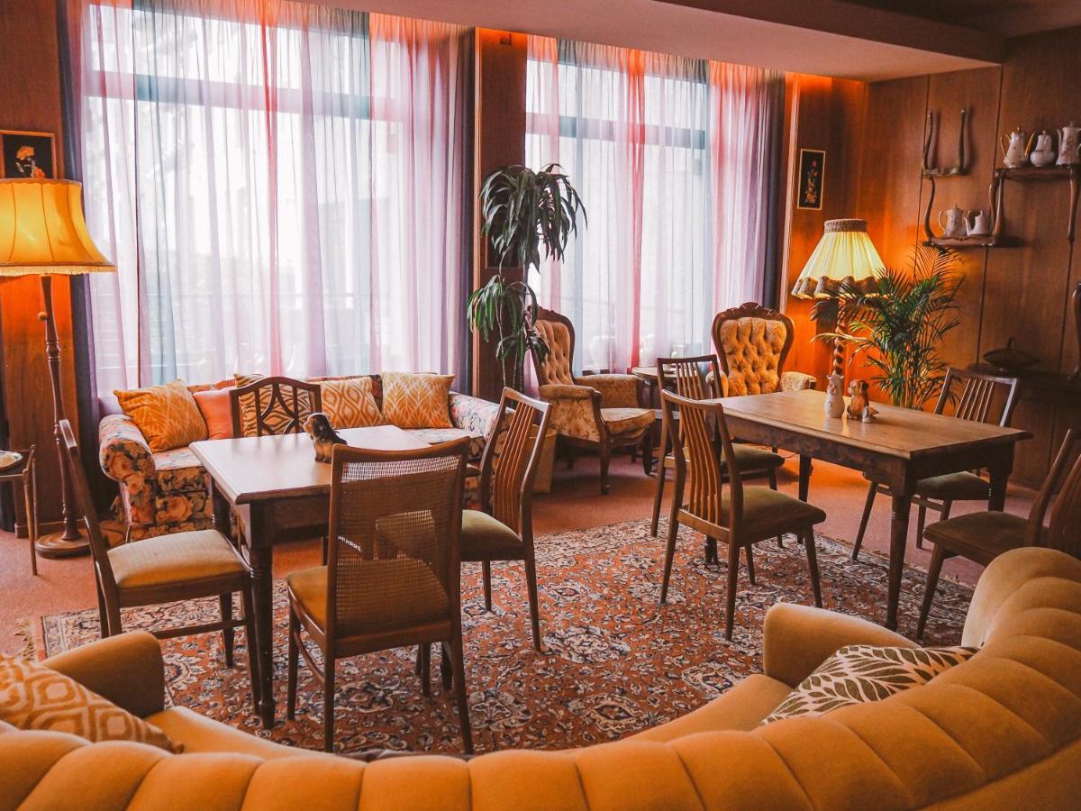 Tante Alma'S Muelheimer Hotel Mulheim an der Ruhr Bagian luar foto
